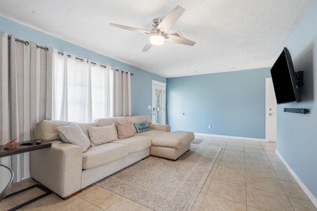 2970 SE San Jeronimo Road, Port St. Lucie, FL 34952