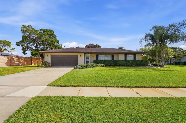 2970 SE San Jeronimo Road, Port St. Lucie, FL 34952