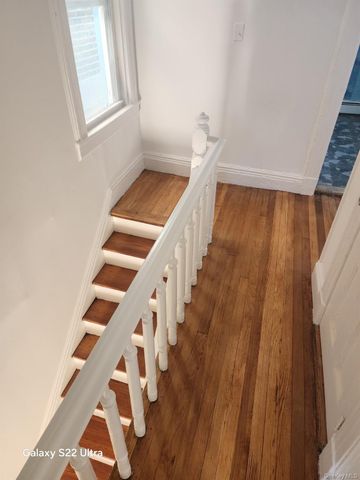 3615 33rd Street, Astoria, NY 11106