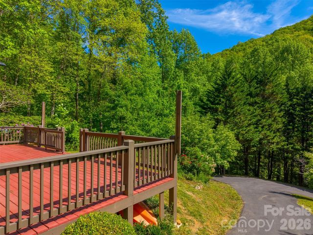 110 Wyoming Drive, Sylva, NC 28779