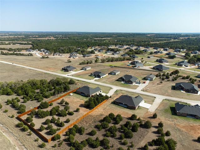2543 Gallant Fox Terrace, Guthrie, OK 73044