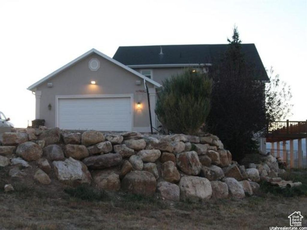 Image 2 of property listing at 155 S LAST CHANCE DR, Laketown, UT 84038