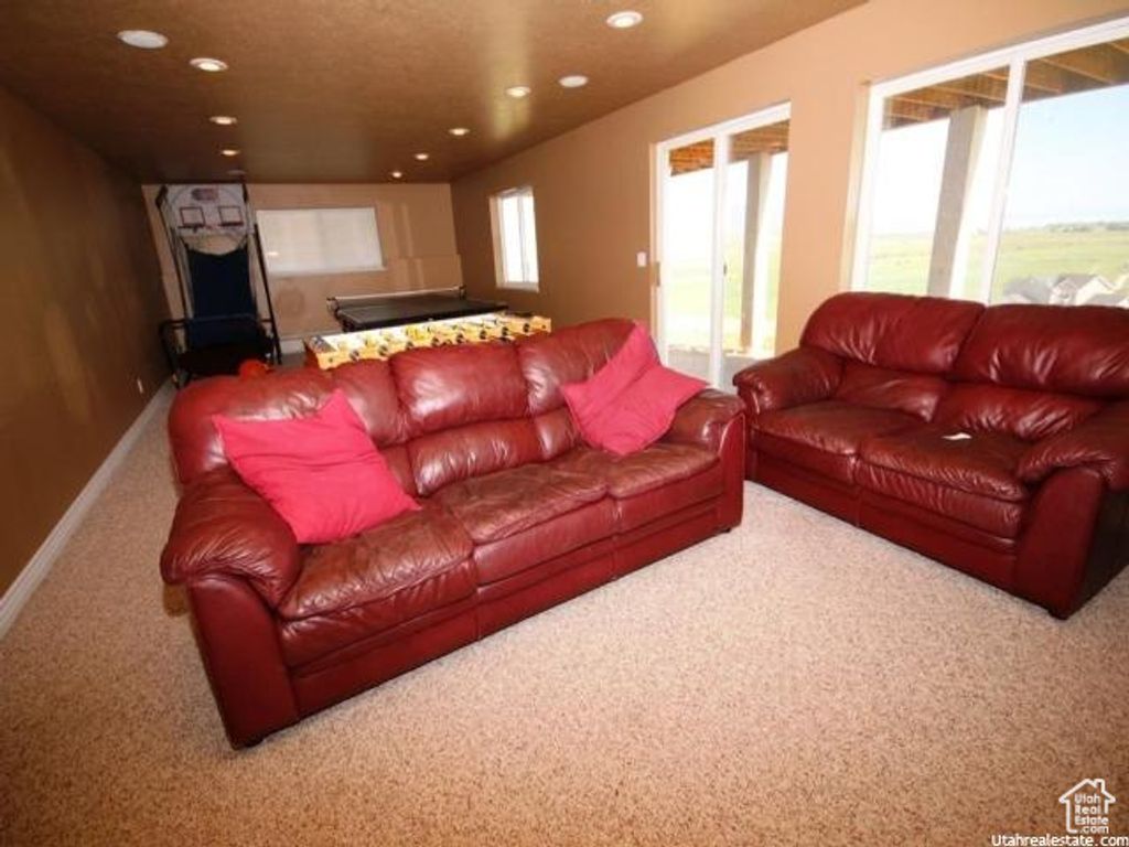 Image 30 of property listing at 155 S LAST CHANCE DR, Laketown, UT 84038