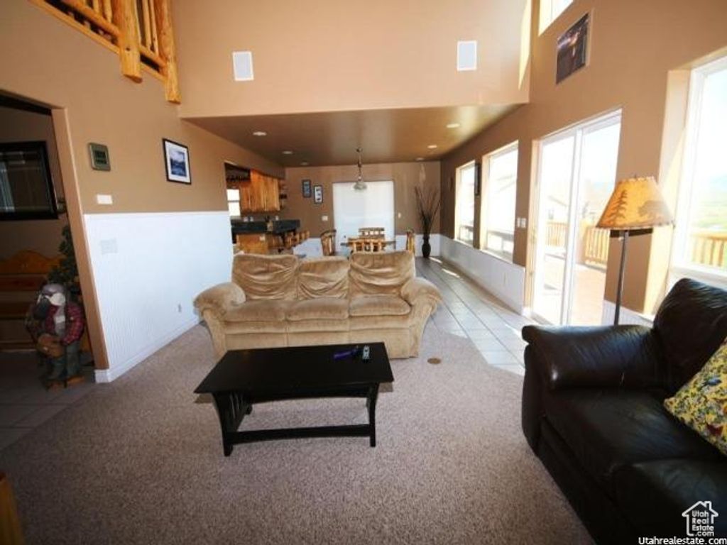 Image 7 of property listing at 155 S LAST CHANCE DR, Laketown, UT 84038