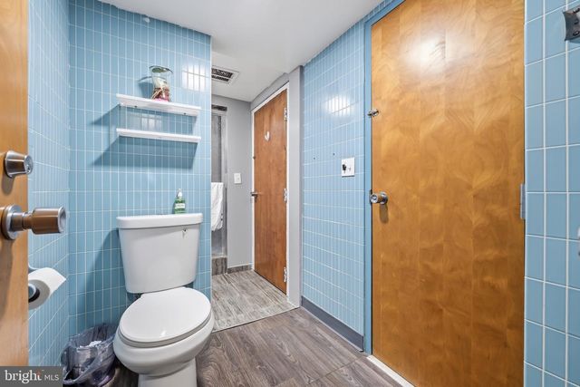 2421 W GREENLEAF ST, Allentown, PA 18104