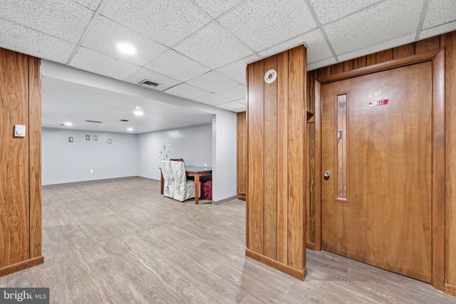 2421 W GREENLEAF ST, Allentown, PA 18104