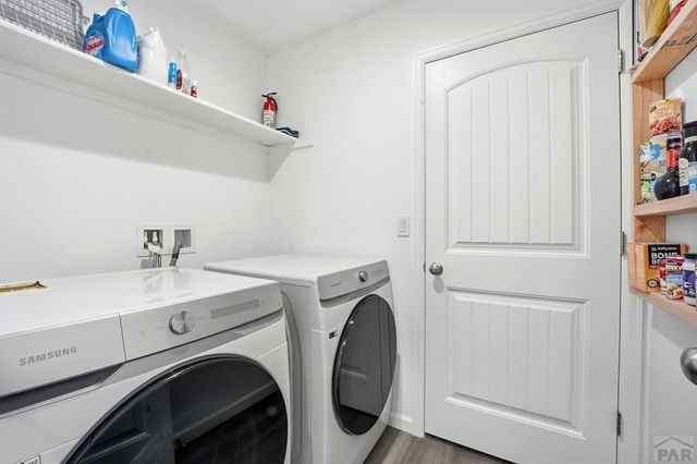 935 E Kirkwood Dr, Pueblo West, CO 81007