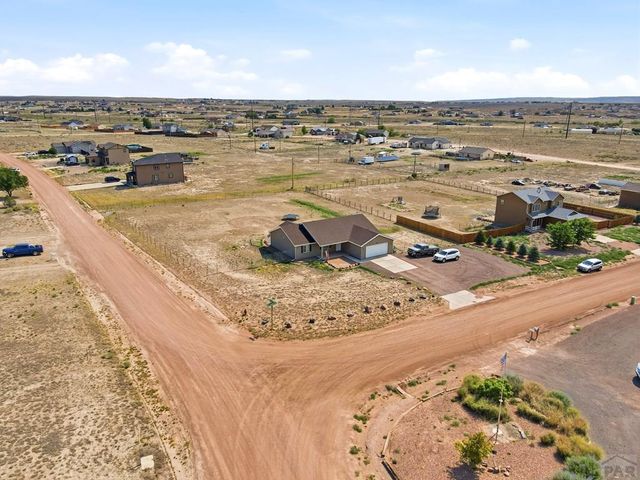 935 E Kirkwood Dr, Pueblo West, CO 81007
