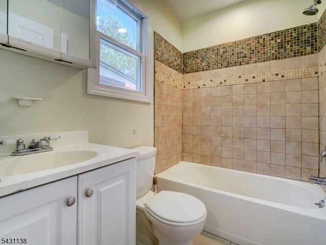 196 Lafayette Street, City Of Orange Twp., NJ 07050