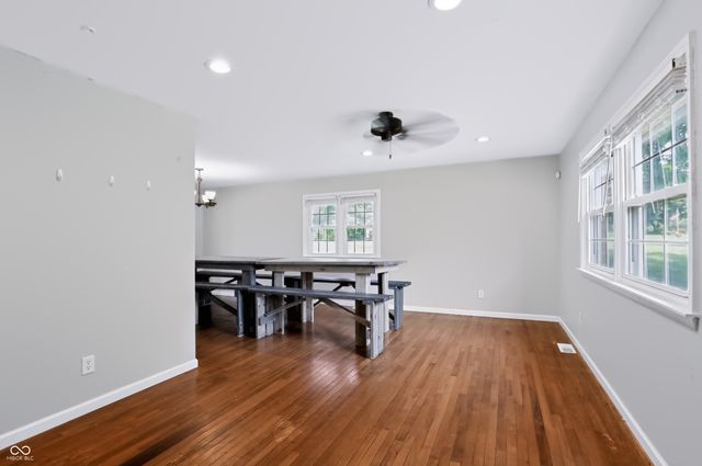 5226 W Southport Road, Indianapolis, IN 46221