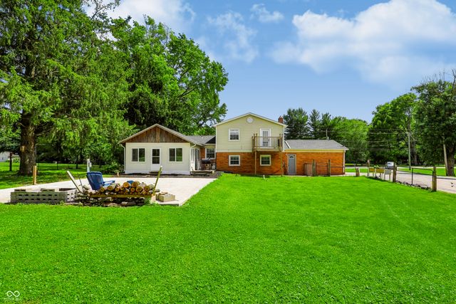 5226 W Southport Road, Indianapolis, IN 46221