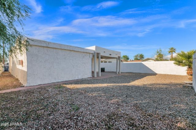 6709 N 51ST Drive, Glendale, AZ 85301