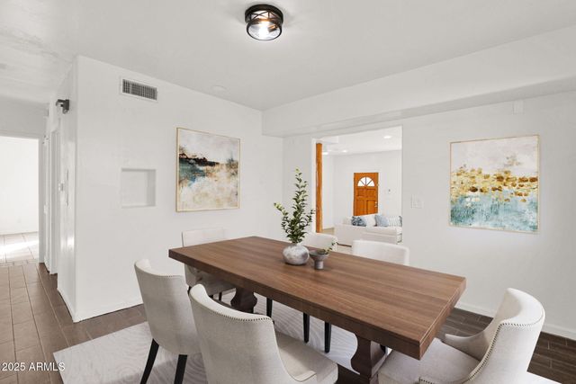 6709 N 51ST Drive, Glendale, AZ 85301