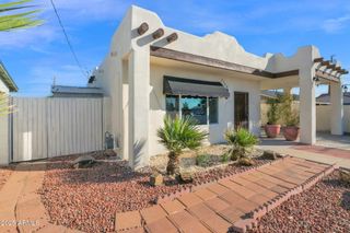6709 N 51ST Drive, Glendale, AZ 85301