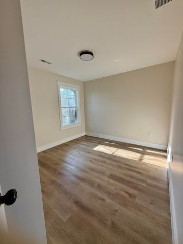 310 Irvine View Street, Richmond, KY 40475