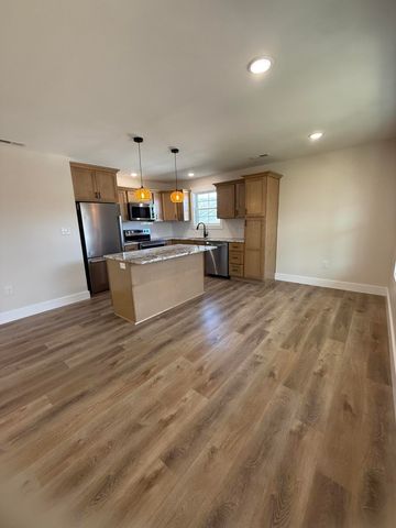 310 Irvine View Street, Richmond, KY 40475