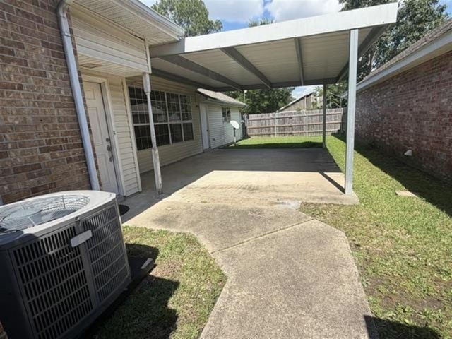 4551 Summerdale Street, Lake Charles, LA 70605