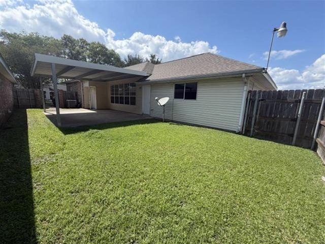 4551 Summerdale Street, Lake Charles, LA 70605