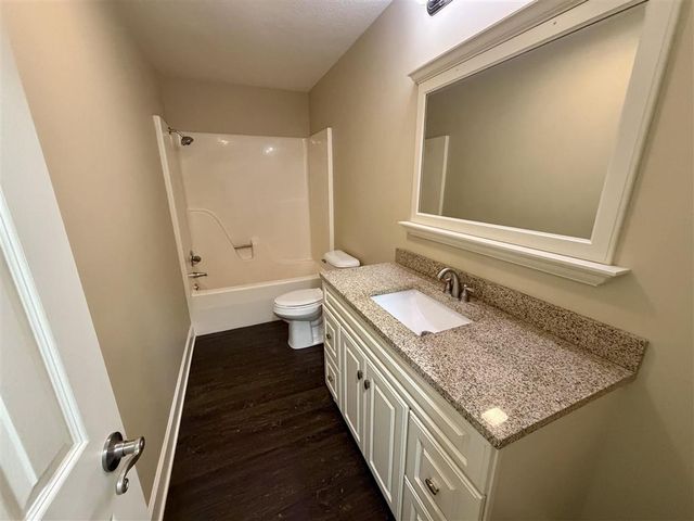 4551 Summerdale Street, Lake Charles, LA 70605