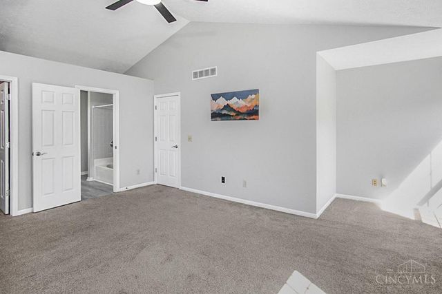 2560 Coveyrun Court, Cincinnati, OH 45230