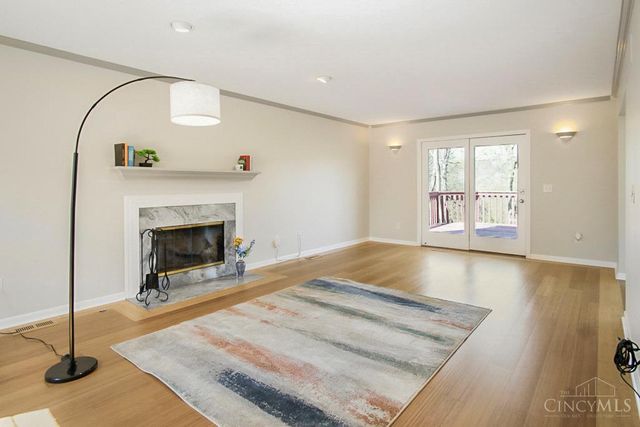 2560 Coveyrun Court, Cincinnati, OH 45230