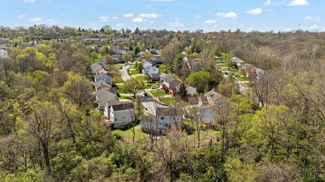 2560 Coveyrun Court, Cincinnati, OH 45230