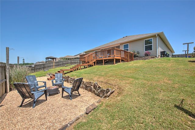 300 Woodland Street, Lowell, AR 72745