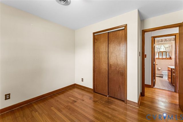 14251 Beach Rd, Chesterfield, VA 23838