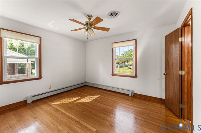 14251 Beach Rd, Chesterfield, VA 23838
