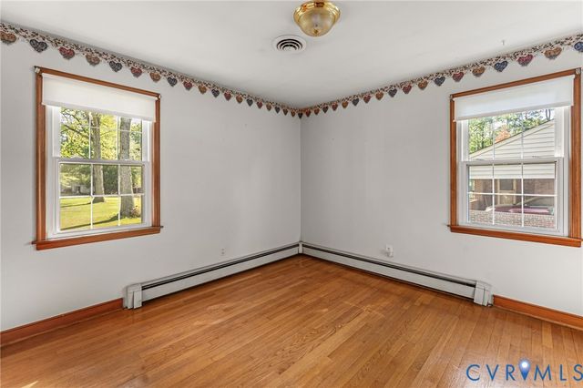 14251 Beach Rd, Chesterfield, VA 23838