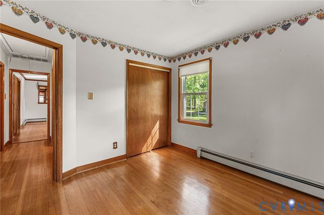 14251 Beach Rd, Chesterfield, VA 23838