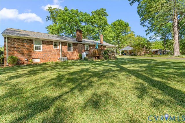 14251 Beach Rd, Chesterfield, VA 23838