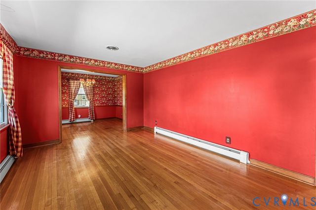 14251 Beach Rd, Chesterfield, VA 23838