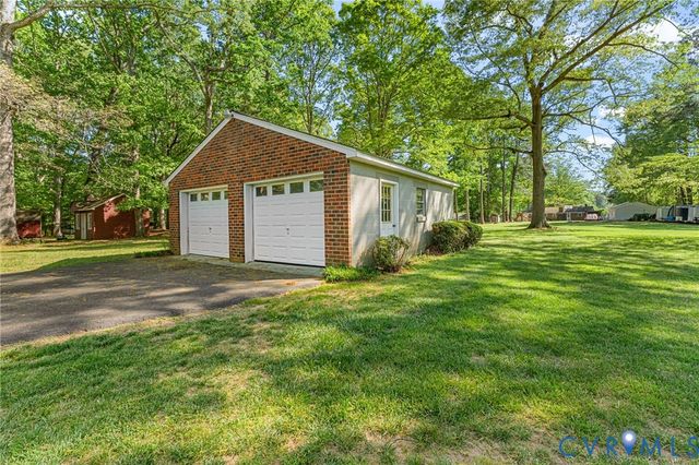 14251 Beach Rd, Chesterfield, VA 23838