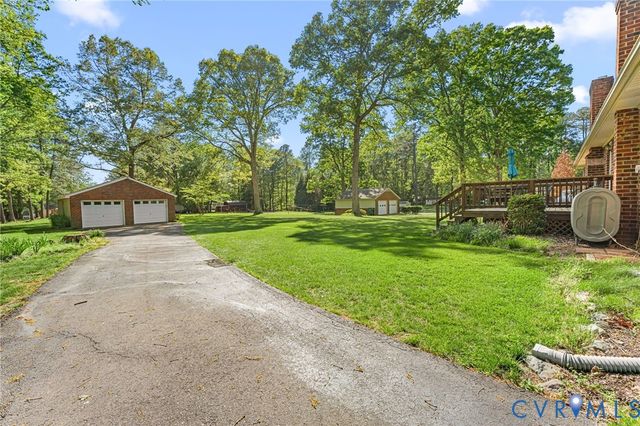 14251 Beach Rd, Chesterfield, VA 23838
