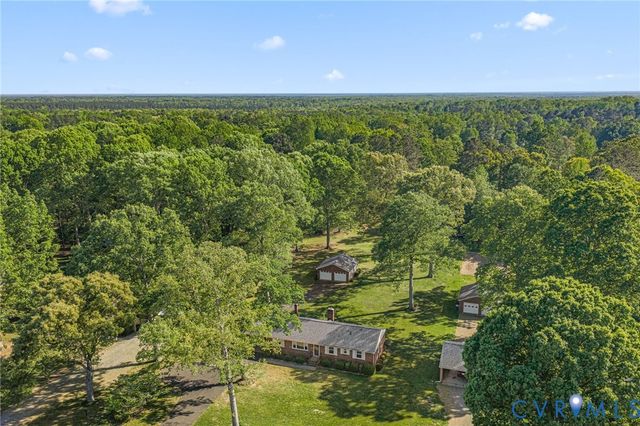 14251 Beach Rd, Chesterfield, VA 23838