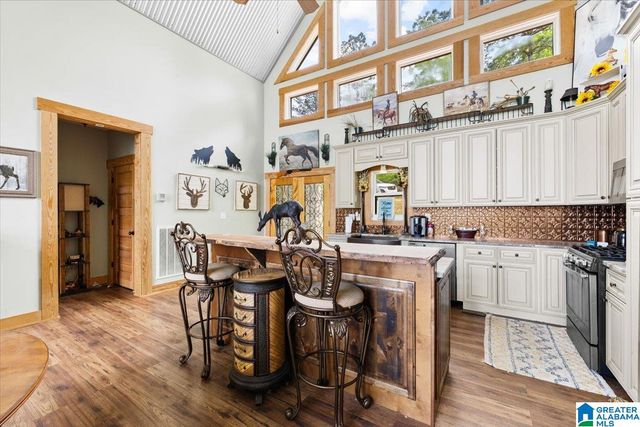 1190 SKYWAY DRIVE, Lineville, AL 36266