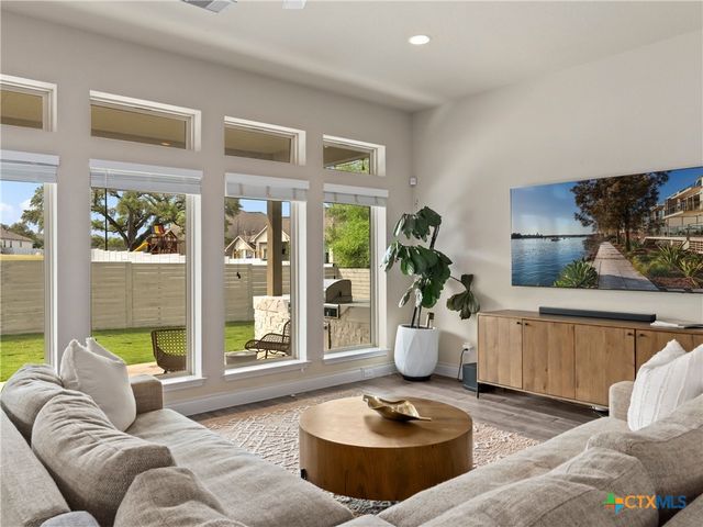 1186 Yaupon Loop, New Braunfels, TX 78132