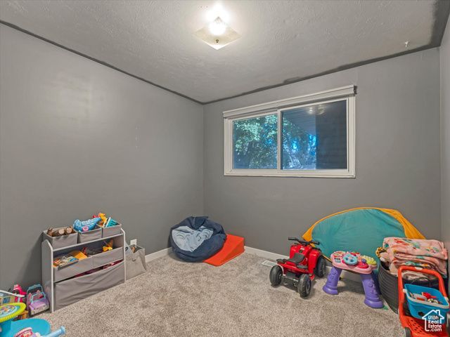 1443 N 200 W, Sunset, UT 84015