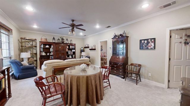 3722 Cove Timber Avenue, Granbury, TX 76049