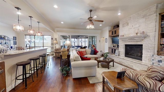 3722 Cove Timber Avenue, Granbury, TX 76049