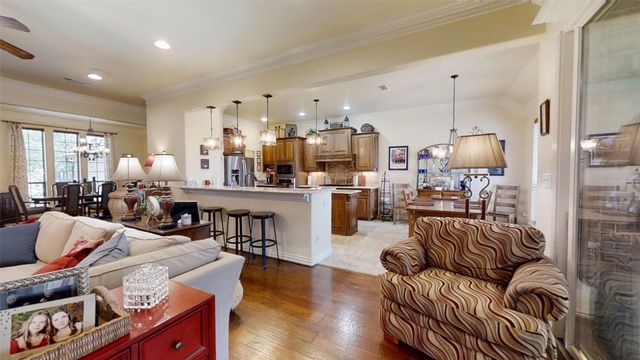 3722 Cove Timber Avenue, Granbury, TX 76049