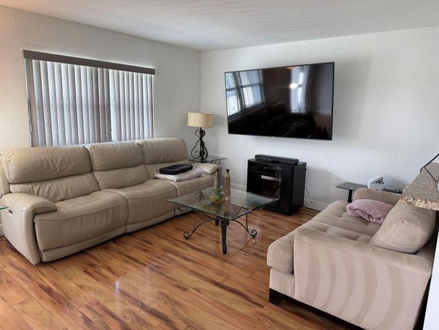 335 Tuscany F 335, Delray Beach, FL 33446