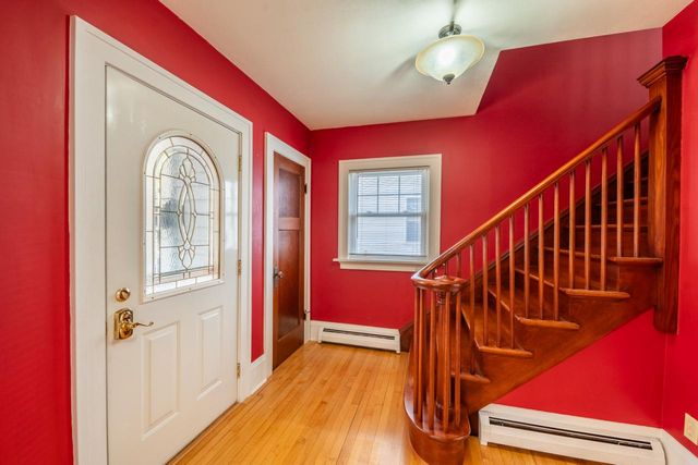 809 Richards AVENUE, Watertown, WI 53094