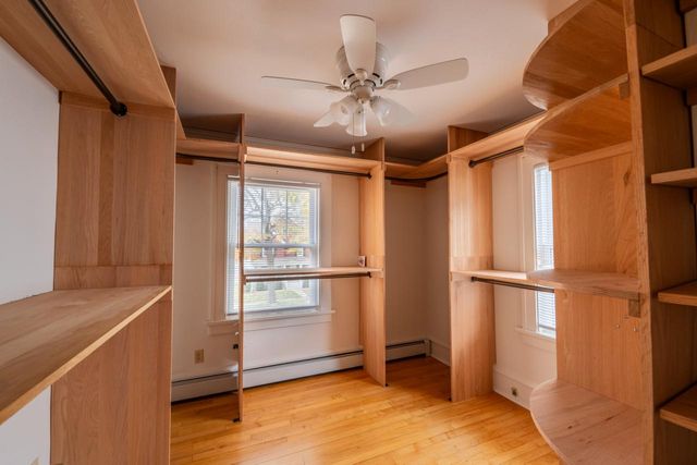 809 Richards AVENUE, Watertown, WI 53094