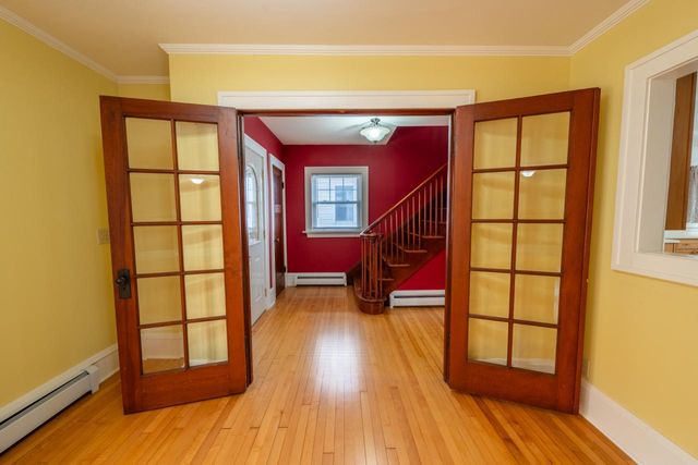 809 Richards AVENUE, Watertown, WI 53094