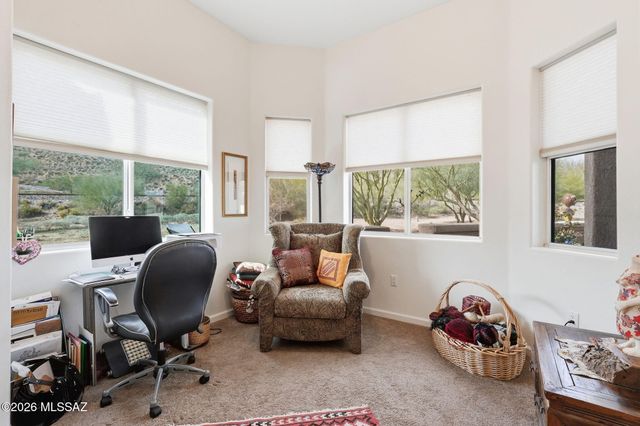 1731 W Placita De La Escalera, Sahuarita, AZ 85629
