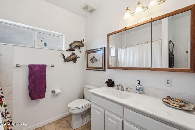 1731 W Placita De La Escalera, Sahuarita, AZ 85629