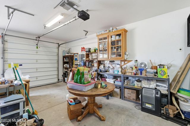 1731 W Placita De La Escalera, Sahuarita, AZ 85629