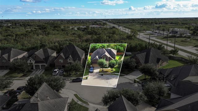 12608 Floral Park Lane, Pearland, TX 77584